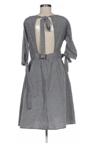 Šaty  Axara, Velikost L, Barva Vícebarevné, Cena  689,00 Kč