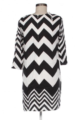 Рокля BIALCON, Размер M, Цвят Многоцветен, Цена 9,20 €