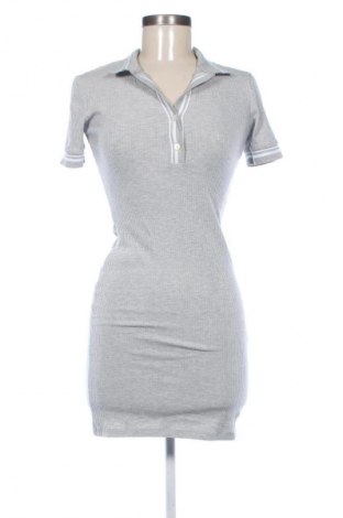 Šaty  Bershka, Veľkosť S, Farba Sivá, Cena  18,95 €