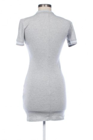 Šaty  Bershka, Veľkosť S, Farba Sivá, Cena  18,95 €