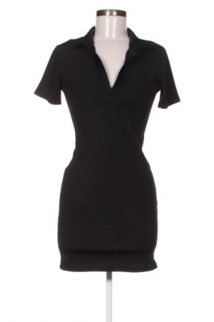 Rochie Bershka, Mărime L, Culoare Negru, Preț 57,99 Lei