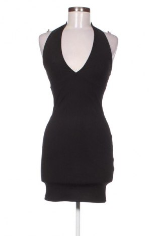 Rochie Bershka, Mărime M, Culoare Negru, Preț 104,26 Lei