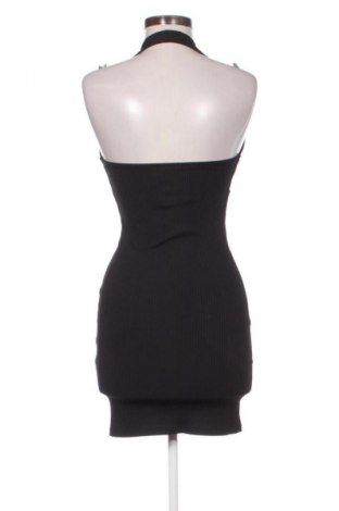 Rochie Bershka, Mărime M, Culoare Negru, Preț 104,26 Lei
