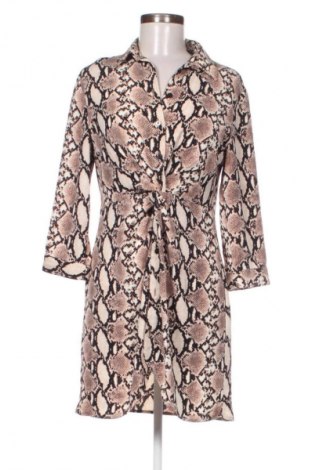 Рокля Bershka, Размер M, Цвят Многоцветен, Цена 10,73 €