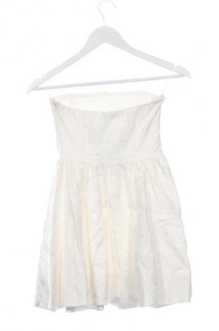 Ruha Bershka, Méret S, Szín Fehér, Ár 7 179 Ft