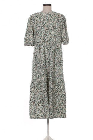 Рокля Clockhouse, Размер XL, Цвят Многоцветен, Цена 10,73 €