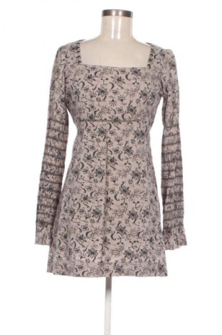 Šaty  Cream, Veľkosť XS, Farba Viacfarebná, Cena  5,00 €