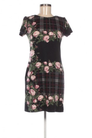 Рокля Daphne, Размер S, Цвят Многоцветен, Цена 25,05 €