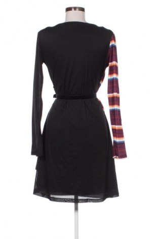 Šaty  Desigual, Velikost XL, Barva Vícebarevné, Cena  809,00 Kč