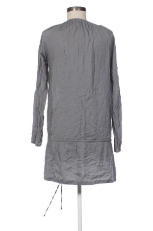 Šaty  Dranella, Velikost M, Barva Šedá, Cena  229,00 Kč