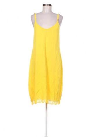 Ruha Escada, Méret XL, Szín Sárga, Ár 43 749 Ft