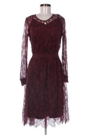 Šaty  Esprit, Velikost M, Barva Fialová, Cena  729,00 Kč