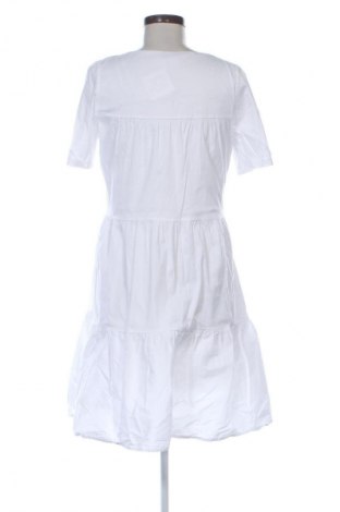 Рокля Esprit, Размер M, Цвят Бял, Цена 24,54 €