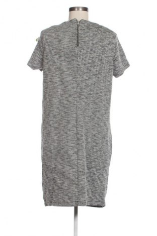 Šaty  Esprit, Velikost L, Barva Vícebarevné, Cena  696,00 Kč