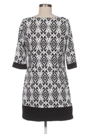 Šaty  F&F, Velikost M, Barva Vícebarevné, Cena  299,00 Kč