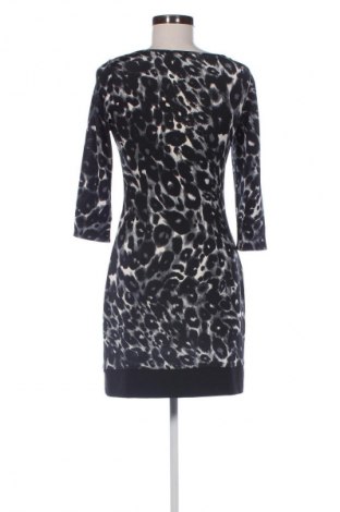 Рокля F&F, Размер S, Цвят Многоцветен, Цена 5,11 €