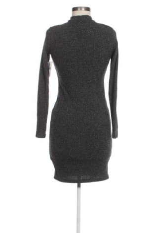 Šaty  Fashion nova, Veľkosť M, Farba Viacfarebná, Cena  7,95 €