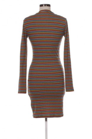 Рокля Fb Sister, Размер M, Цвят Многоцветен, Цена 20,45 €