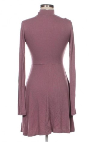 Sukienka Friends, Rozmiar XS, Kolor Fioletowy, Cena 97,99 zł