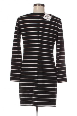 Rochie H&M, Mărime M, Culoare Multicolor, Preț 24,99 Lei