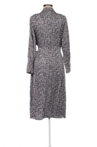 Šaty  H&M, Velikost M, Barva Vícebarevné, Cena  479,00 Kč