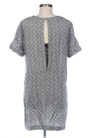 Šaty  H&M, Velikost M, Barva Vícebarevné, Cena  189,00 Kč