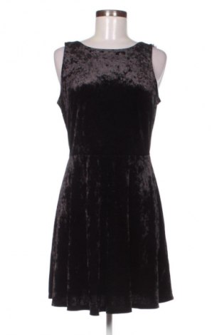 Рокля H&M, Размер M, Цвят Черен, Цена 13,29 €