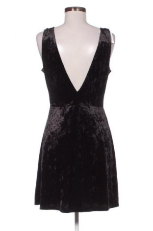 Рокля H&M, Размер M, Цвят Черен, Цена 13,29 €