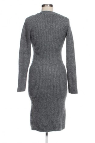 Rochie H&M, Mărime S, Culoare Gri, Preț 73,99 Lei