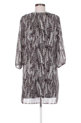 Rochie H&M, Mărime M, Culoare Multicolor, Preț 104,00 Lei