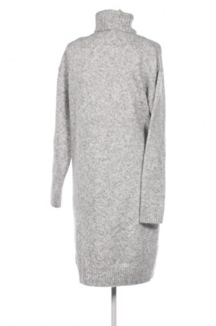 Рокля H&M, Размер M, Цвят Сив, Цена 20,96 €