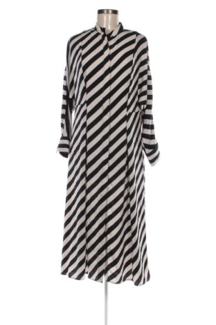 Rochie H&M, Mărime S, Culoare Multicolor, Preț 130,99 Lei