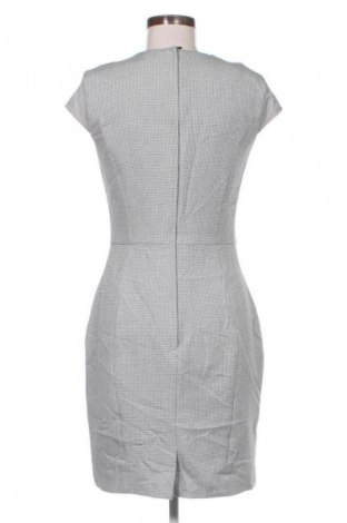 Рокля H&M, Размер M, Цвят Многоцветен, Цена 5,11 €