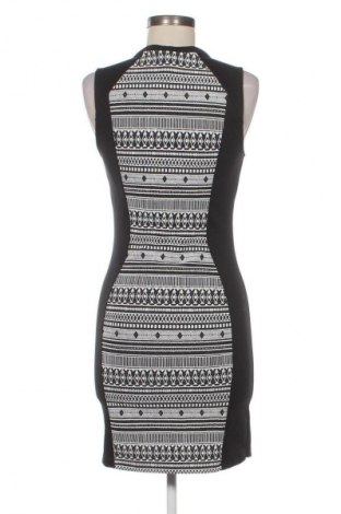 Šaty  H&M Divided, Velikost M, Barva Vícebarevné, Cena  569,00 Kč