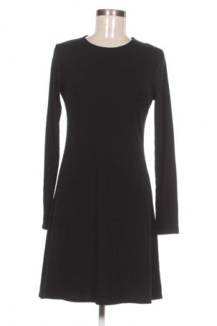 Šaty  H&M Divided, Velikost M, Barva Černá, Cena  159,00 Kč