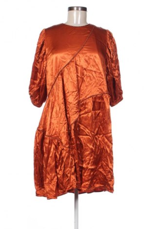 Рокля Iris, Размер M, Цвят Кафяв, Цена 15,84 €