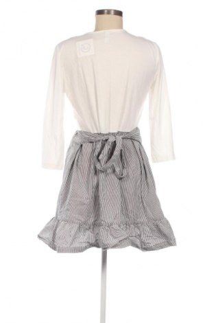 Rochie Jdy, Mărime M, Culoare Multicolor, Preț 91,44 Lei