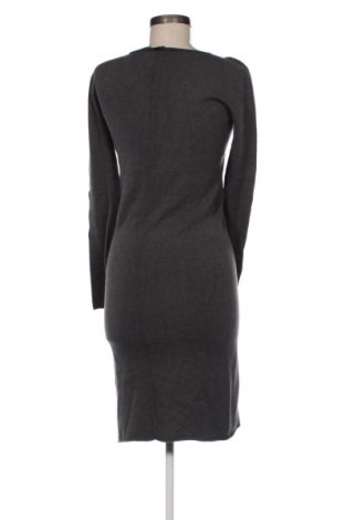 Šaty  Kontatto, Veľkosť M, Farba Sivá, Cena  25,95 €
