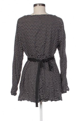 Рокля LC Waikiki, Размер XL, Цвят Многоцветен, Цена 4,60 €