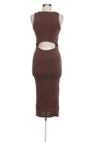 Рокля Lily Loves, Размер M, Цвят Кафяв, Цена 4,60 €