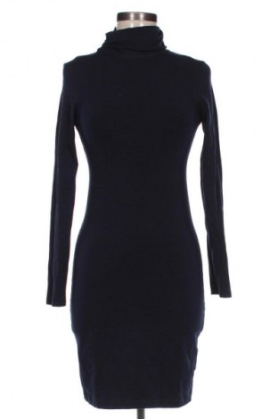 Рокля Lynne, Размер M, Цвят Син, Цена 10,22 €