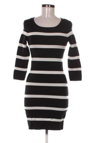 Рокля Mango, Размер S, Цвят Многоцветен, Цена 3,57 €