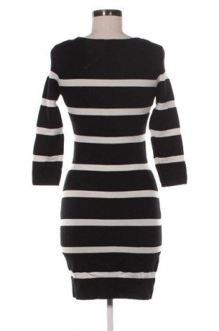 Рокля Mango, Размер S, Цвят Многоцветен, Цена 3,57 €