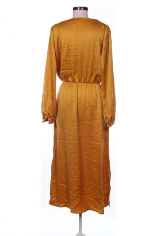 Рокля Mango, Размер M, Цвят Жълт, Цена 11,24 €