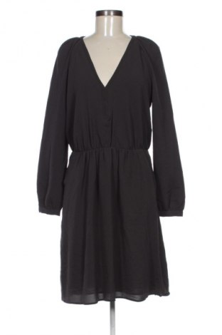 Šaty  Mango, Velikost M, Barva Šedá, Cena  99,00 Kč