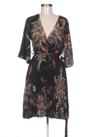 Šaty  NEW COLLECTION, Velikost M, Barva Vícebarevné, Cena  319,00 Kč