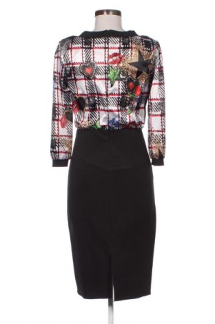 Šaty  Nissa, Velikost XS, Barva Vícebarevné, Cena  1 631,00 Kč