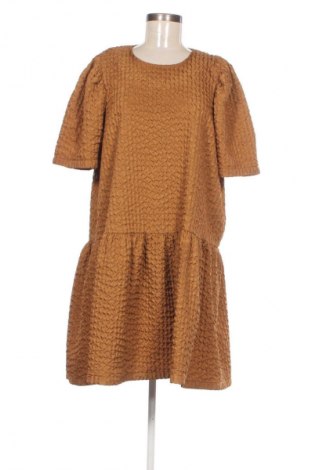 Рокля Noisy May, Размер L, Цвят Кафяв, Цена 24,44 €