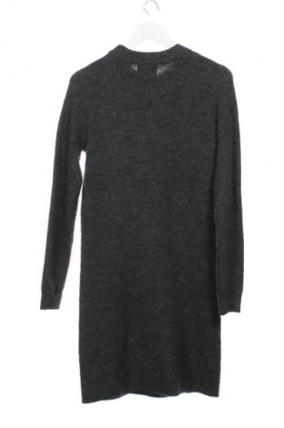 Šaty  Pieces, Velikost XS, Barva Šedá, Cena  79,00 Kč