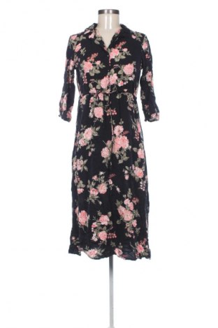 Рокля Pieces, Размер S, Цвят Многоцветен, Цена 11,24 €